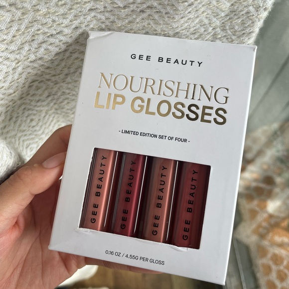 GEE BEAUTY Nourishing Lip Gloss Set - Limited Edition